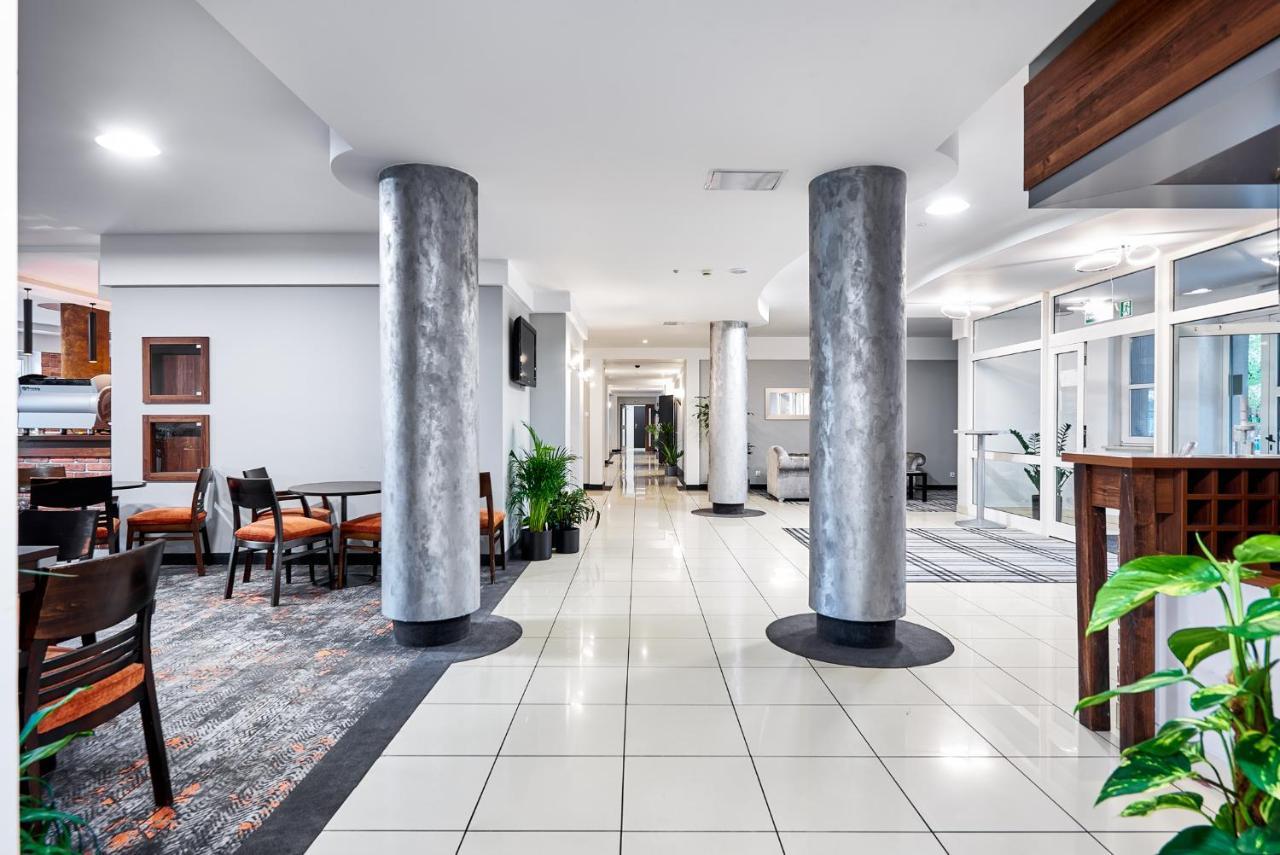 פרוז'קוב Hotel Anton By Dns מראה חיצוני תמונה
